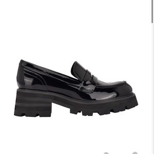 NEW Marc Fisher Latika Lug Sole Loafer